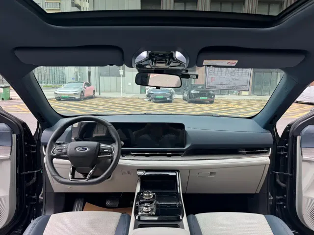 Ford Lingrui — Фото автомобиля 5