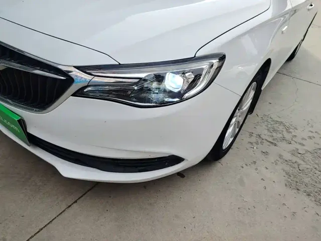 Buick Excelle — Фото автомобиля 23