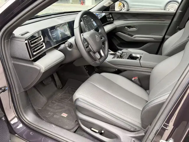 BYD Qin L — Фото автомобиля 7
