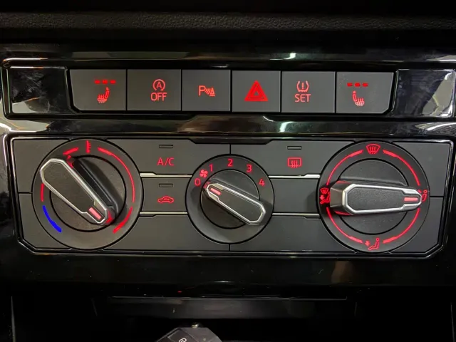 Jetta VS7 — Фото автомобиля 15