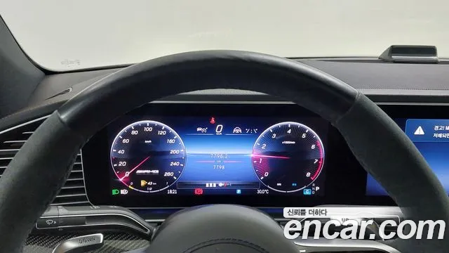 Mercedes-Benz GLE-Class — Фото автомобиля 8