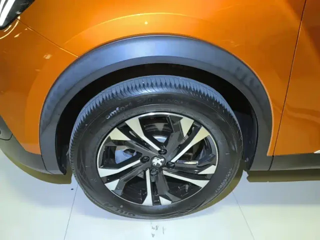 Peugeot 2008 — Фото автомобиля 22
