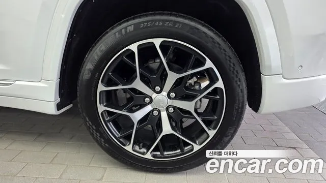 Jeep Cherokee WL — Фото автомобиля 6