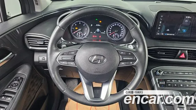 Hyundai Santafe Новый Santa Fe Дизель 2.2 2WD — Фото автомобиля 12