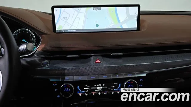 Genesis G80 Бензин 3.5 турбо AWD — Фото автомобиля 11