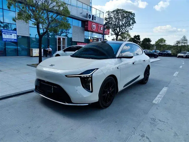 Фотография автомобиля — IM Motors LS6