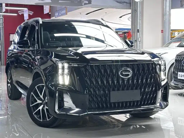 GAC Trumpchi GS8 — Фото автомобиля 5
