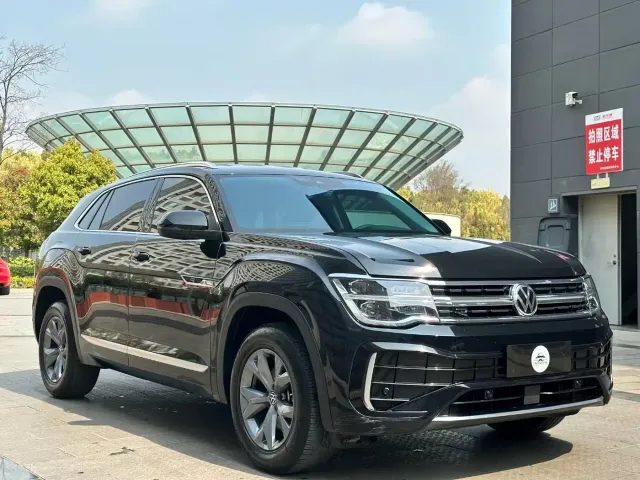 Volkswagen Teramont — Фото автомобиля 3