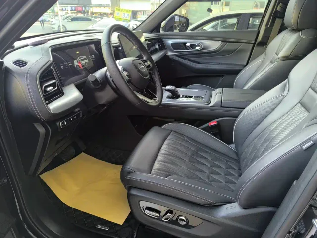 GAC Trumpchi GS8 — Фото автомобиля 4