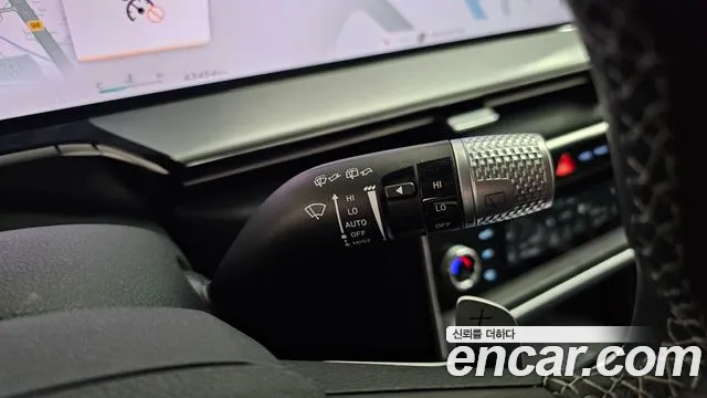 Genesis GV80 — Фото автомобиля 28