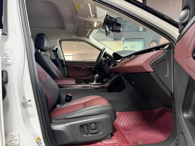 Land Rover Range Rover Evoque — Фото автомобиля 9
