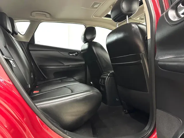 Nissan Tiida — Фото автомобиля 10