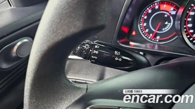 Hyundai AVANTE Avante (CN7) — Фото автомобиля 20