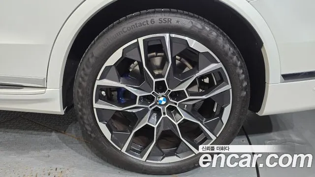 BMW X7 — Фото автомобиля 18