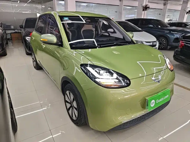 Wuling Bingo — Фото автомобиля 3