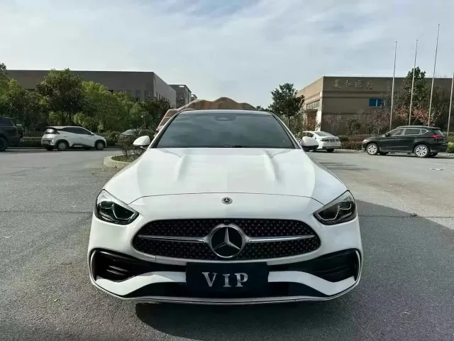 Mercedes-Benz C-Class — Фото автомобиля 2