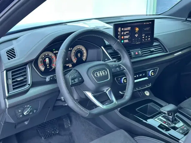 Audi Q5L Sportback — Фото автомобиля 7