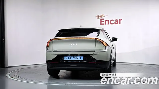 Kia EV6 — Фото автомобиля 4