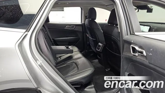 Kia Sportage Sportage 5-е поколение Дизель 2.0 2WD — Фото автомобиля 11