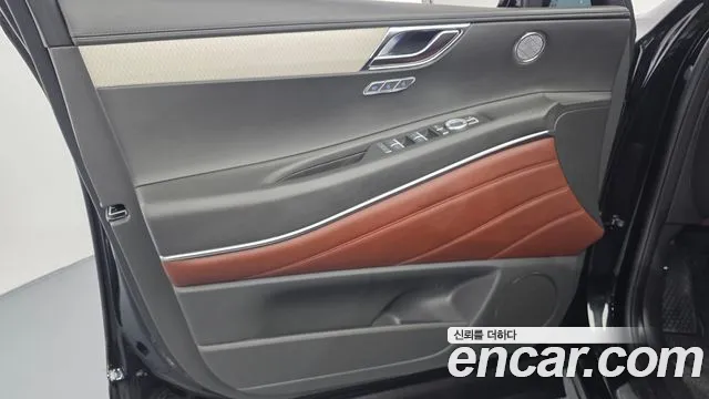 Genesis GV80 2.5T Бензин AWD — Фото автомобиля 19