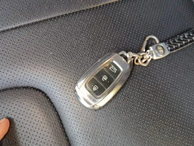 Hyundai Elantra — Фото автомобиля 8