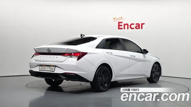 Hyundai AVANTE Avante (CN7) — Фото автомобиля 2