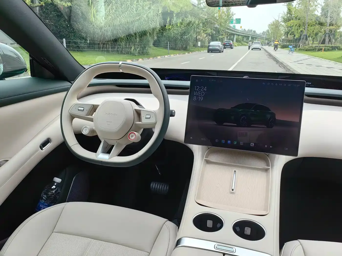 Xiaomi Auto Xiaomi YU7 2025 Extended Range AWD Pro — Фото автомобиля 11