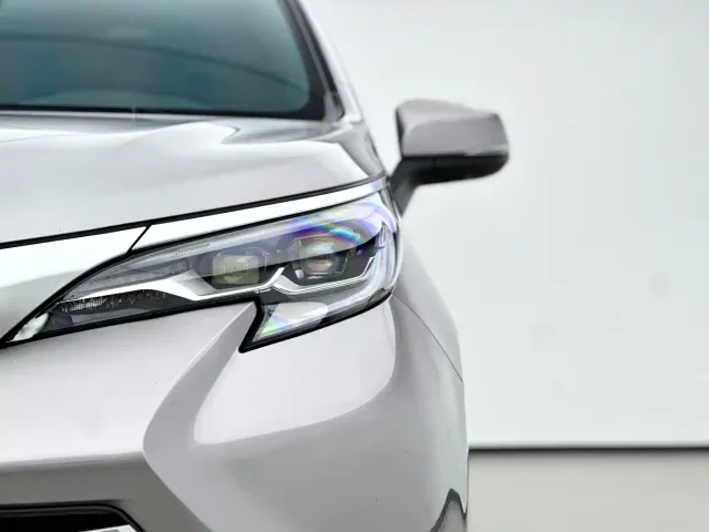Toyota Sienna — Фото автомобиля 8
