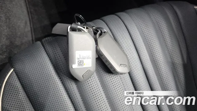 Kia K8 K8 (New) Hybrid — Фото автомобиля 16
