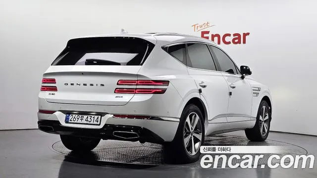 Genesis GV80 — Фото автомобиля 2