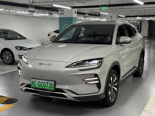 Фотография автомобиля — BYD Song PLUS