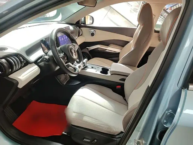 BYD Yuan PLUS — Фото автомобиля 14