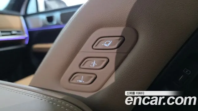 Hyundai Santafe — Фото автомобиля 17