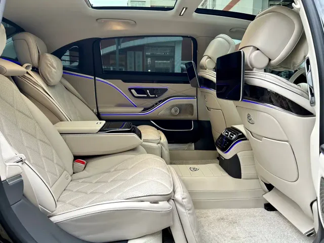 Mercedes-Benz Maybach S-Class — Фото автомобиля 14