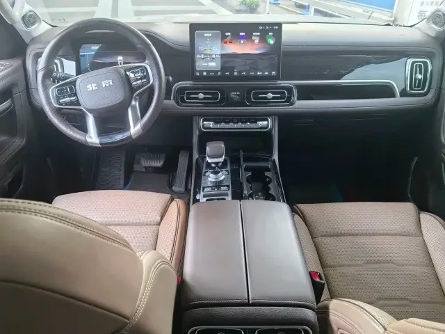 BAIC BJ60 — Фото автомобиля 7