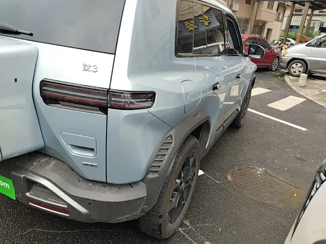 BYD FangChengBao Titanium 3 — Фото автомобиля 7