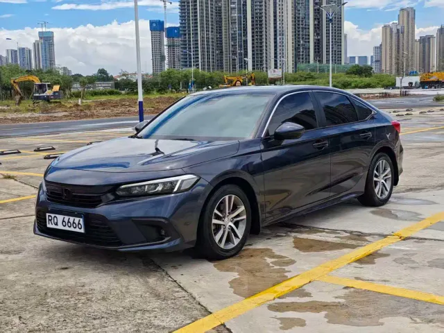 Honda Civic — Фото автомобиля 3