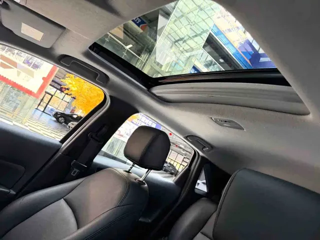 Honda Fit — Фото автомобиля 7