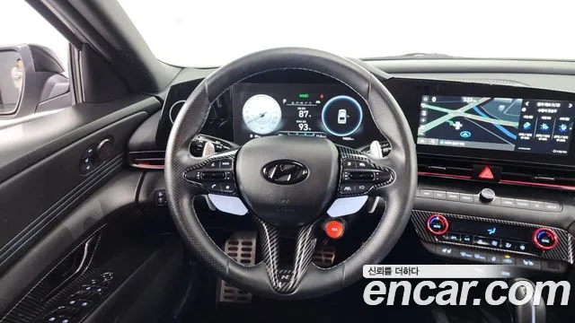 Hyundai AVANTE — Фото автомобиля 12