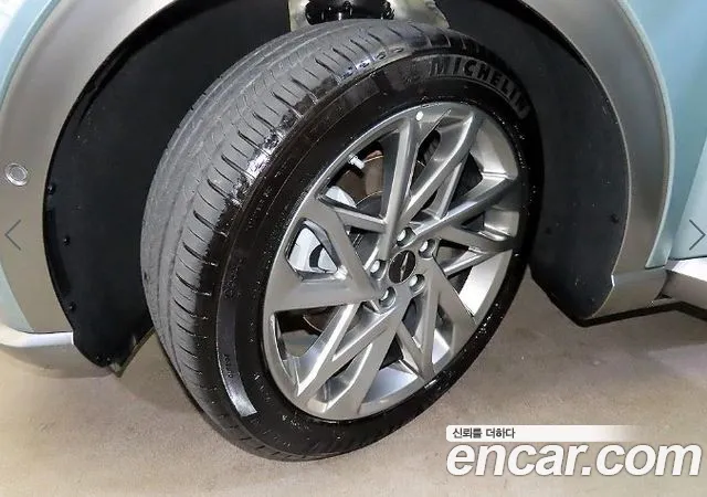 Genesis GV60 — Фото автомобиля 20