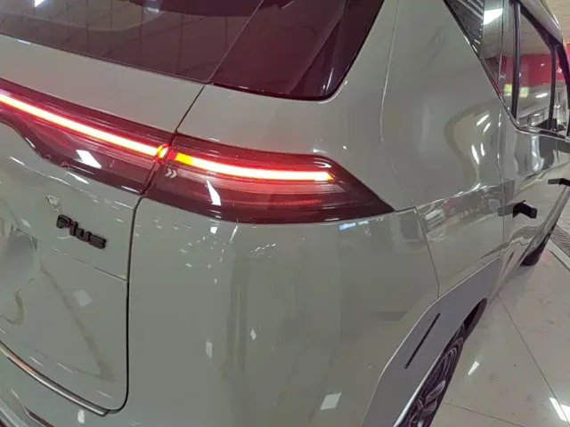 GAC Aion Y — Фото автомобиля 7