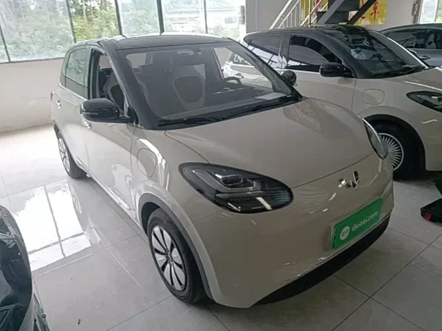 Wuling Bingo — Фото автомобиля 3