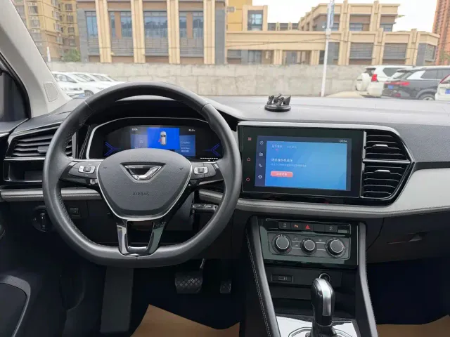 Jetta VS7 — Фото автомобиля 10