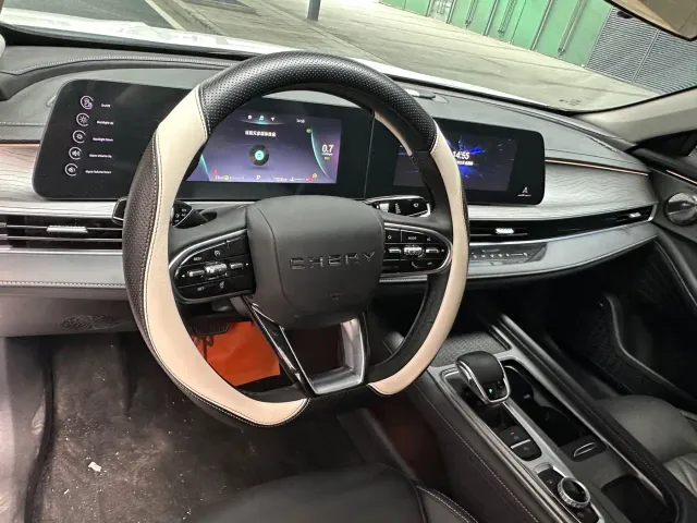 Chery Arrizo 8 — Фото автомобиля 9
