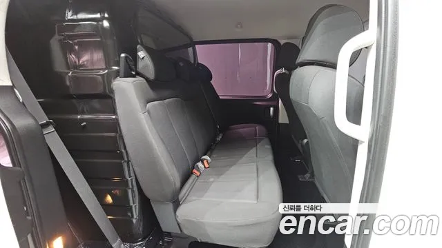 Hyundai Staria — Фото автомобиля 17