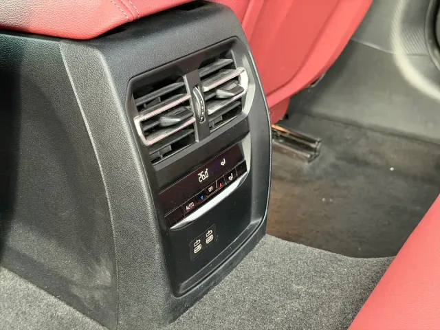 BMW 3 Series — Фото автомобиля 13