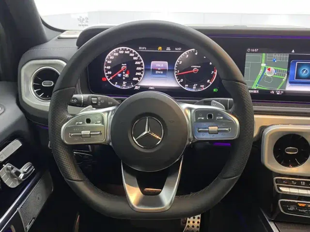 Mercedes-Benz G-Class — Фото автомобиля 14