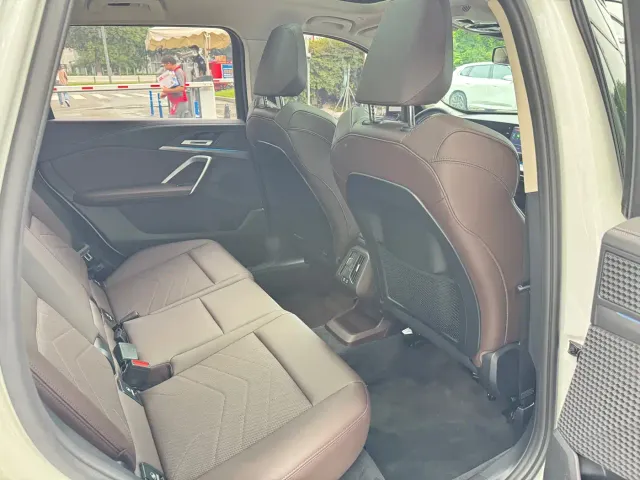 BMW BMW X1 2024 sDrive25Li M Sport Package — Фото автомобиля 11