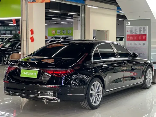 Mercedes-Benz S-Class — Фото автомобиля 9