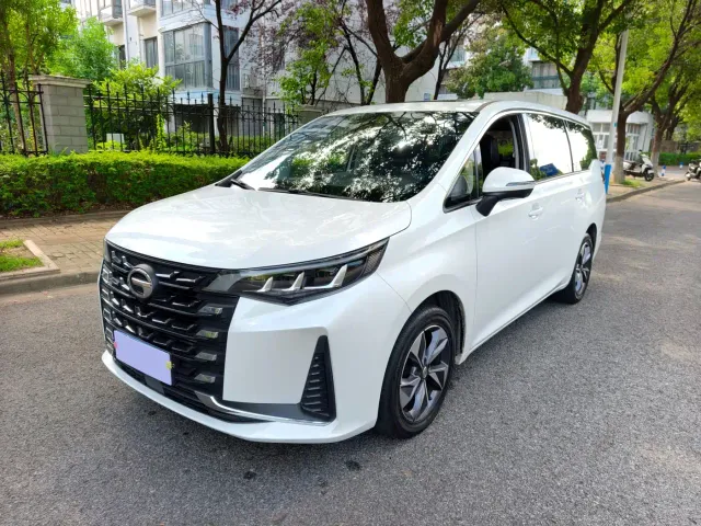 GAC Trumpchi M6 — Фото автомобиля 2